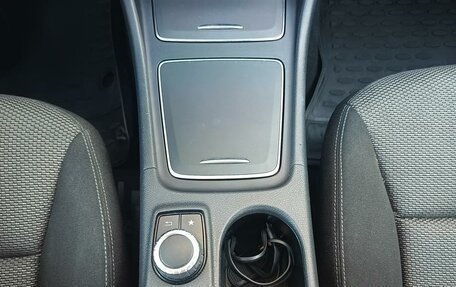Mercedes-Benz GLA, 2018 год, 2 300 000 рублей, 22 фотография