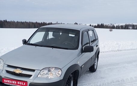 Chevrolet Niva I рестайлинг, 2015 год, 680 000 рублей, 13 фотография