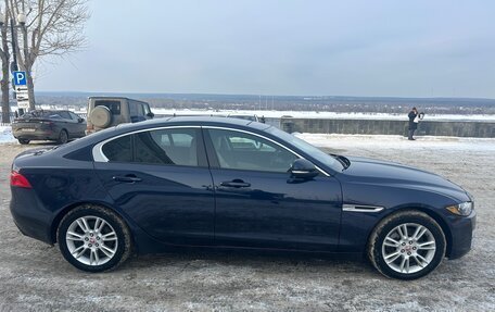 Jaguar XE I рестайлинг, 2017 год, 2 200 000 рублей, 5 фотография