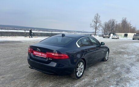 Jaguar XE I рестайлинг, 2017 год, 2 200 000 рублей, 4 фотография