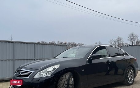 Infiniti G, 2011 год, 1 620 000 рублей, 2 фотография