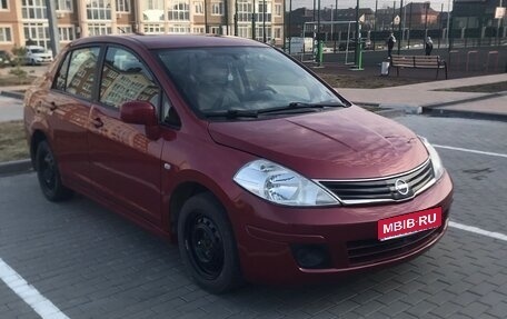 Nissan Tiida, 2011 год, 450 000 рублей, 1 фотография