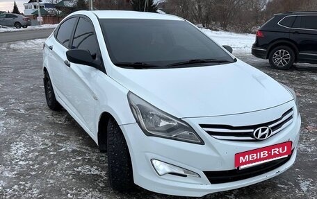 Hyundai Solaris II рестайлинг, 2014 год, 830 000 рублей, 5 фотография