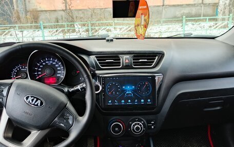KIA Rio III рестайлинг, 2013 год, 710 000 рублей, 19 фотография