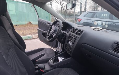 Volkswagen Jetta VI, 2013 год, 1 250 000 рублей, 14 фотография