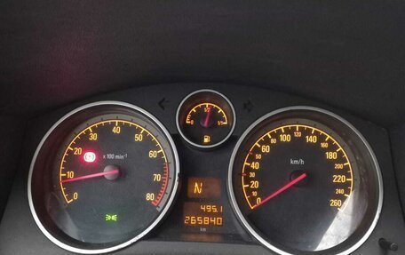 Opel Zafira B, 2008 год, 550 000 рублей, 9 фотография