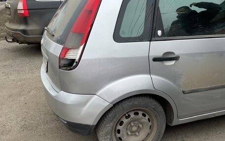 Ford Fiesta, 2005 год, 365 000 рублей, 6 фотография