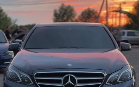 Mercedes-Benz E-Класс, 2015 год, 2 950 000 рублей, 1 фотография