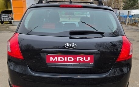 KIA cee'd I рестайлинг, 2010 год, 800 000 рублей, 9 фотография