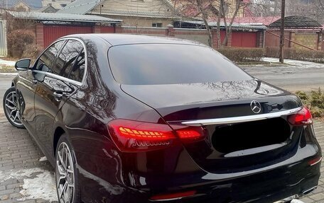 Mercedes-Benz E-Класс, 2022 год, 4 222 000 рублей, 5 фотография