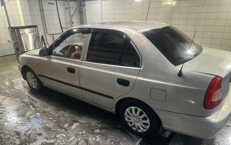 Hyundai Accent II, 2008 год, 245 000 рублей, 2 фотография