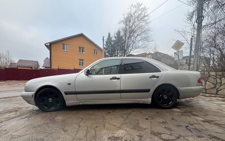 Mercedes-Benz E-Класс, 1999 год, 460 000 рублей, 40 фотография