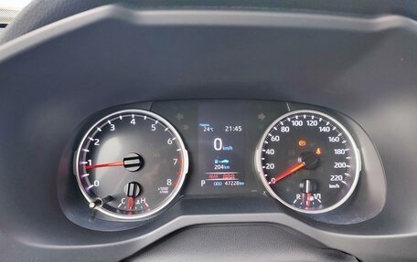Toyota RAV4, 2021 год, 3 700 000 рублей, 21 фотография