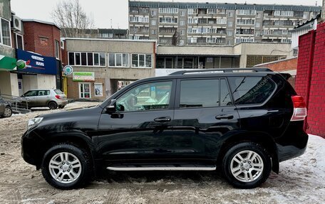 Toyota Land Cruiser 200, 2013 год, 3 500 000 рублей, 2 фотография