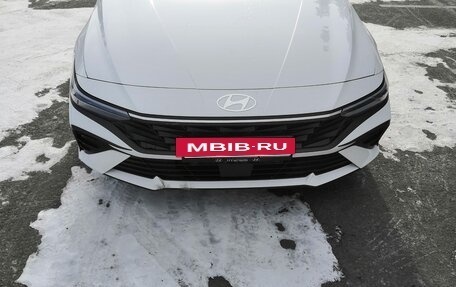 Hyundai Elantra, 2023 год, 2 500 000 рублей, 14 фотография