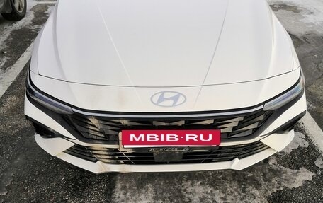 Hyundai Elantra, 2023 год, 2 500 000 рублей, 23 фотография