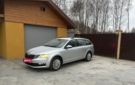 Skoda Octavia, 2019 год, 2 100 000 рублей, 1 фотография