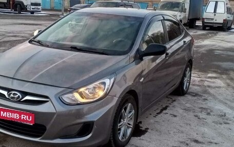 Hyundai Solaris II рестайлинг, 2014 год, 730 000 рублей, 5 фотография