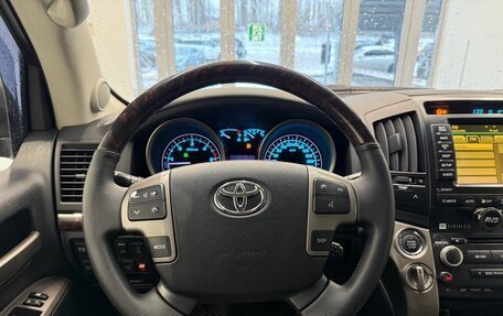 Toyota Land Cruiser 200, 2010 год, 3 200 000 рублей, 24 фотография