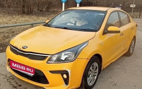 KIA Rio IV, 2017 год, 1 000 000 рублей, 3 фотография