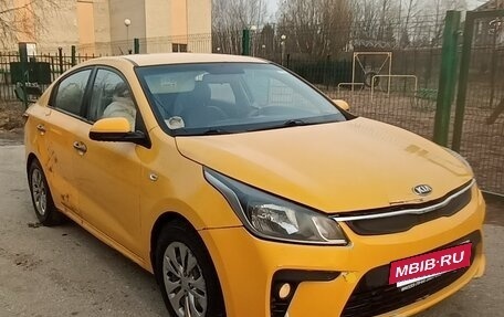 KIA Rio IV, 2017 год, 1 000 000 рублей, 4 фотография