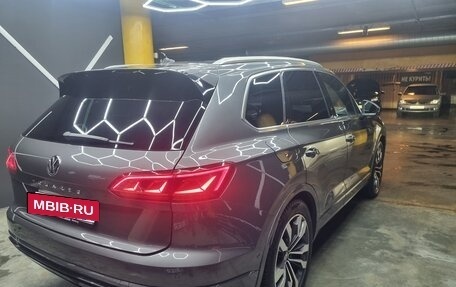 Volkswagen Touareg III, 2019 год, 5 600 000 рублей, 21 фотография