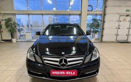 Mercedes-Benz E-Класс, 2011 год, 1 350 000 рублей, 3 фотография