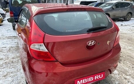 Hyundai Solaris II рестайлинг, 2012 год, 680 000 рублей, 3 фотография