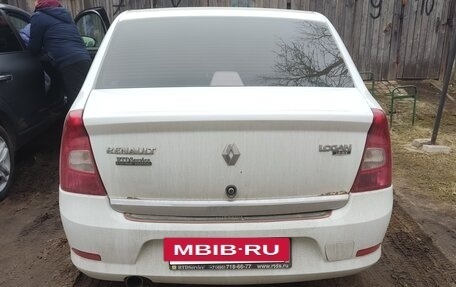 Renault Logan I, 2013 год, 400 000 рублей, 9 фотография