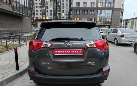 Toyota RAV4, 2013 год, 2 100 000 рублей, 6 фотография