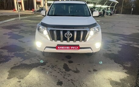 Toyota Land Cruiser Prado 150 рестайлинг 2, 2014 год, 3 750 000 рублей, 5 фотография