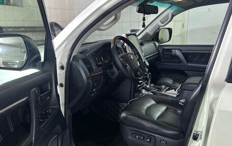 Toyota Land Cruiser 200, 2012 год, 4 250 000 рублей, 9 фотография