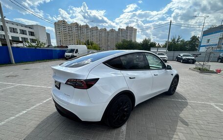 Tesla Model Y I, 2021 год, 4 850 000 рублей, 3 фотография