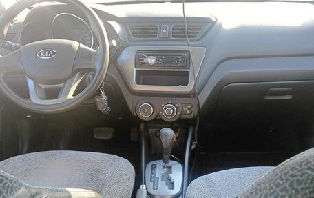 KIA Rio III рестайлинг, 2012 год, 880 000 рублей, 7 фотография