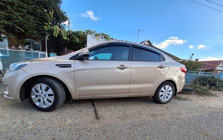 KIA Rio III рестайлинг, 2012 год, 1 000 000 рублей, 4 фотография