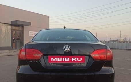 Volkswagen Jetta VI, 2012 год, 940 000 рублей, 5 фотография