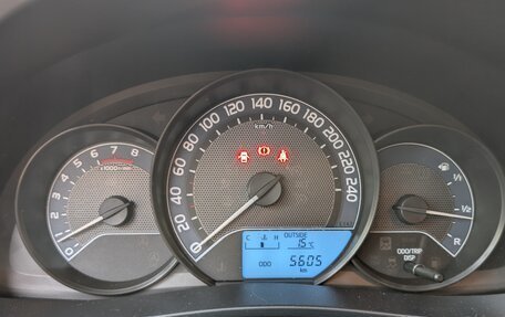 Toyota Corolla, 2014 год, 2 500 000 рублей, 4 фотография