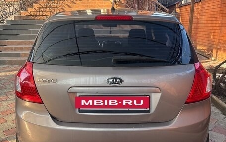 KIA cee'd I рестайлинг, 2011 год, 800 000 рублей, 4 фотография