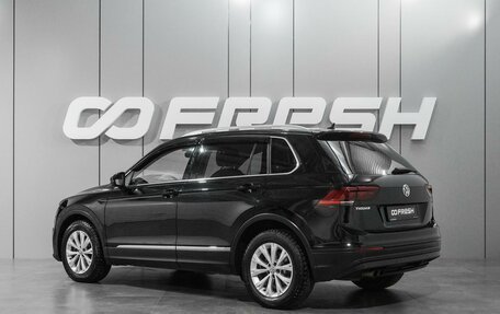 Volkswagen Tiguan II, 2017 год, 2 419 000 рублей, 2 фотография