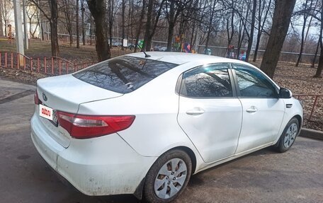 KIA Rio III рестайлинг, 2014 год, 900 000 рублей, 4 фотография