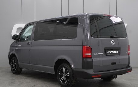 Volkswagen Caravelle T5, 2013 год, 2 149 000 рублей, 2 фотография