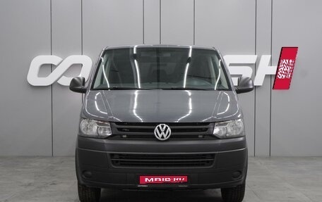 Volkswagen Caravelle T5, 2013 год, 2 149 000 рублей, 3 фотография