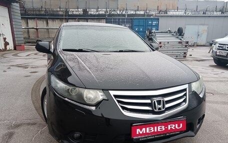 Honda Accord VIII рестайлинг, 2011 год, 1 180 000 рублей, 1 фотография