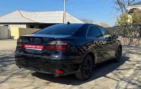 Toyota Camry, 2016 год, 1 890 000 рублей, 3 фотография