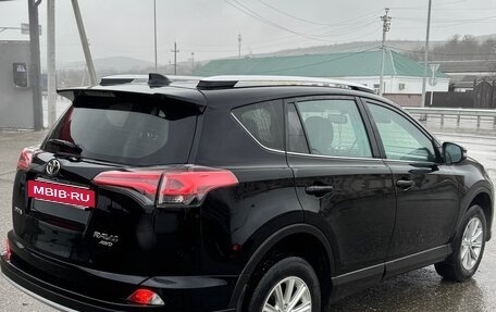 Toyota RAV4, 2019 год, 2 550 000 рублей, 4 фотография