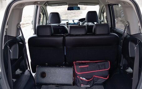 Honda Freed I, 2012 год, 1 350 000 рублей, 17 фотография