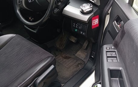 Honda Freed I, 2012 год, 1 350 000 рублей, 14 фотография