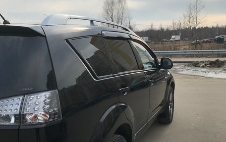 Mitsubishi Outlander III рестайлинг 3, 2007 год, 1 200 000 рублей, 3 фотография