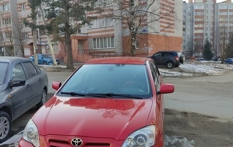 Toyota Corolla, 2004 год, 860 000 рублей, 2 фотография