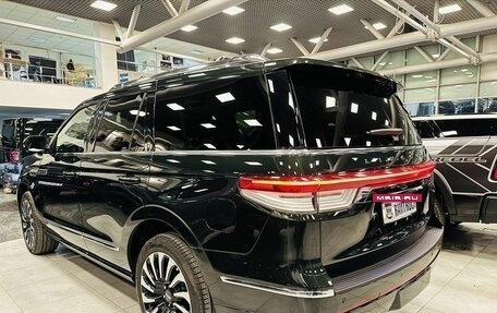 Lincoln Navigator, 2023 год, 15 699 999 рублей, 7 фотография